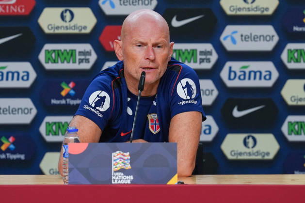 Soccer, Nations League: Portugal vs. Norway, Nations League Porto, Portugal 20261003 National team coach Stale Solbakken during a press conference ahead of training at Estadio do Dragão on the day of the match against Portugal. Photo: Lise Aserud, NTB, Porto, Portugal. EDITORIAL USE ONLY. RESTRICTED USE FOR BETTING COMPANIES. Copyright: xLisexAserudxx xNTBx