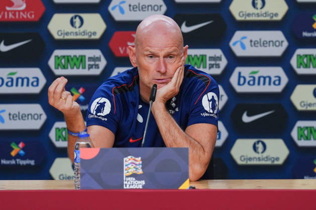 Soccer, Nations League: Portugal vs. Norway, Nations League Porto, Portugal 20261003 National team coach Stale Solbakken during a press conference ahead of training at Estadio do Dragão on the day of the match against Portugal. Photo: Lise Aserud, NTB, Porto, Portugal. EDITORIAL USE ONLY. RESTRICTED USE FOR BETTING COMPANIES. Copyright: xLisexAserudxx xNTBx