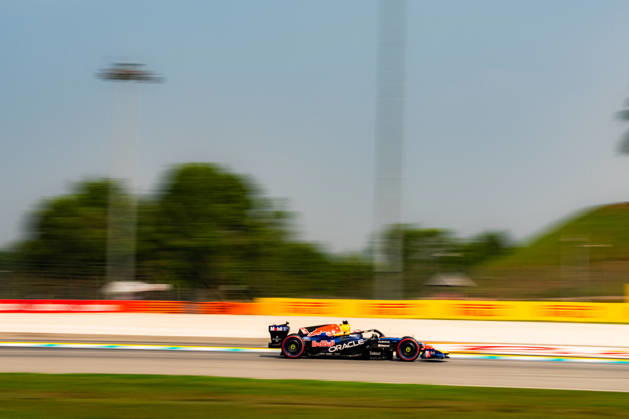 2026 Malaysian GP - Sepang Circuit MAX VERSTAPPEN 1 (NED) of Oracle Red Bull Racing (Red Bull Racing RB22) on Saturday during the 2026 Formula 1 Gulf Air Bahrain Grand Prix in Malaysia at Sepang International Circuit in Kuala Lumpur, Malaysia, on October 3, 2026. Photo by Antoine LAPEYRE Reveries Agency ABACAPRESS.COM Kuala Lumpur Malaysia Copyright: xAntoinexLapeyre ReveriesxAgency ABACAx