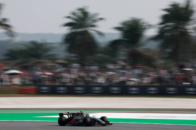 F1 - BAHRAIN GRAND PRIX IN MALAYSIA 2026 05 BORTOLETO Gabriel (bra), Audi F1 Team R26, action during the 2026 Formula 1 Bahrain Grand Prix in Malaysia, 16th round of the 2026 Formula One World Championship, WM, Weltmeisterschaft from October 2 to 4, 2026 on the Sepang International Circuit, in Sepang, Malaysia - SepangMalaysia Copyright: xEricxAlonsox