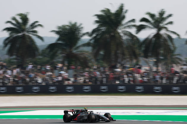 F1 - BAHRAIN GRAND PRIX IN MALAYSIA 2026 05 BORTOLETO Gabriel (bra), Audi F1 Team R26, action during the 2026 Formula 1 Bahrain Grand Prix in Malaysia, 16th round of the 2026 Formula One World Championship, WM, Weltmeisterschaft from October 2 to 4, 2026 on the Sepang International Circuit, in Sepang, Malaysia - SepangMalaysia Copyright: xEricxAlonsox