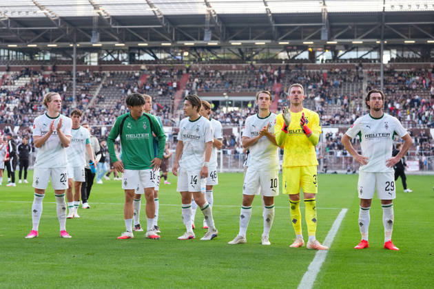 October 3, 2026, xydrx, Men s, Soccer, Friendly Match, FC St. Pauli vs. Borussia Mönchengladbach, 2026–2027 Season, Millerntor Stadium, David Herold, Borussia Mönchengladbach, 20 Shuto Machino, Borussia Mönchengladbach, 18 Daiki Hashioka, Borussia Mönchengladbach, 14 Florian Neuhaus, Borussia Mönchengladbach, 10 Daniel Batz, Borussia Mönchengladbach, 33 Joe Scally, Borussia Mönchengladbach, 29, disappointed after the game. DFB regulations prohibit any use of photographs as image sequences and or quasi-video. Copyright: HMBxMedia YannisxDreimann