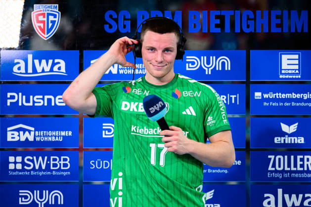 Bietigheim HBL 26 27 SG BBM Bietigheim Fuechse Berlin Nils Lichtlein Berlin laughing, smiling, in a good mood, grinning, Bietigheim Bissingen Egetrans Arena Baden-Württemberg Germany