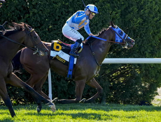 October 3, 2026, Lexington, Ky, USA: Joe Shiesty (6) ridden by Fernando De La Cruz wins the Woodford Stakes presented by Fanduel (Grade 2) on Coolmore Turf Mile Day at Keeneland in Lexington, Kentucky on October 3, 2026. Eclipse Sportswire CSM HORSE RACING 2026: Coolmore Turf Mile Day Keeneland OCT 03 - ZUMAcs17 20261003_faf_cs17_027 Copyright: xJessicaxMorganx