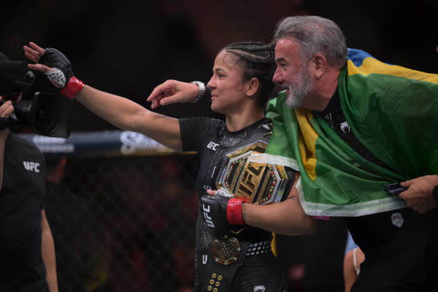 October 3, 2026, Salt Lake City, Utah, USA: NATALIA SILVA defeated WANG CONG by unanimous decision (48-47, 48-47, 49-46) during UFC 332 at the Delta Arena in Salt Lake City. Salt Lake City USA - ZUMAo117 20261003_zsp_o117_209 Copyright: xMikaelxOnax