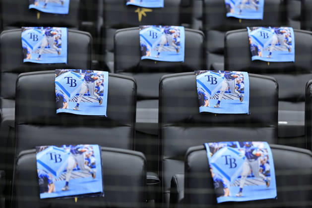 October 3, 2026, St. Petersburg, Florida, USA: A general image of the rally towels draped on the seats during pregame warmups prior to game one of the ALDS for the 2026 MLB, Baseball Herren, USA Playoffs between the Tampa Bay Rays and the New York Yankees on October 3, 2026 at Tropicana Field. The Rays beat the Yankees 1-0. MLB 2026: ALDS Tampa Bay 1 : 0 New York Yankees - ZUMAh180 20261003_zsp_h180_010 Copyright: xKimxHukarix