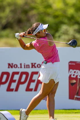 October 3, 2026, Honolulu, Hawaii, USA: CAROLINA MELGRATI tees off at the 8th tee box during Round 3 of the 2026 Lotte Championship at Hoakalei Country Club, Ewa Beach, Hawaii, USA. 2026 Lotte Championship Presented By Hoakalei - ZUMAm310 20261003_zsp_m310_038 Copyright: xElliotxMilesx