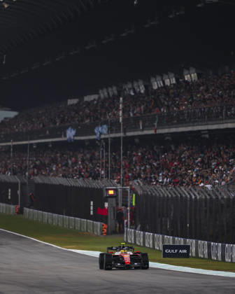 F1 - BAHRAIN GRAND PRIX IN MALAYSIA 2026 44 HAMILTON Lewis (gbr), Scuderia Ferrari SF-26, action during the 2026 Formula 1 Bahrain Grand Prix in Malaysia, 16th round of the 2026 Formula One World Championship, WM, Weltmeisterschaft from October 2 to 4, 2026 on the Sepang International Circuit, in Sepang, Malaysia - SepangMalaysia Copyright: xANTONINxVINCENTx