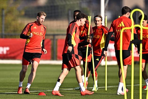 France v Belgium - UEFA Nations League 2026 Media Activities 04 10 2026 TUBIZE, BELGIUM - OCTOBER 04 : De Bruyne Kevin forward of Belgium and De Cuyper Maxim defender of Belgium pictured during a training session ahead of the UEFA Nations League tournament league phase matchday 4 group A1 match between France and Belgium on October 4, 2026 in Tubize, Belgium, 04 10 2026 Tubize Belgium Copyright: xTomasxSiskx