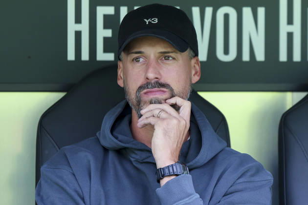 Hannover 96 coach Sandro Wagner watches during the friendly match between Hannover 96 and SC Verl, Heinz von Heiden Arena on October 3, 2026, in Hannover, Germany. Photo by Marco Steinbrenner, DeFodi Images. Coach Sandro Wagner of Hannover 96 looks on during the friendly match between Hannover 96 and SC Verl at Heinz von Heiden Arena on October 3, 2026 in Hannover, Germany. Photo by Marco Steinbrenner, DeFodi Images. Photo by Marco Steinbrenner, DeFodi Images