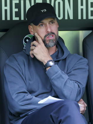 Hannover 96 coach Sandro Wagner gestures during the friendly match between Hannover 96 and SC Verl, Heinz von Heiden Arena on October 3, 2026, in Hannover, Germany. Photo by Marco Steinbrenner, DeFodi Images. Coach Sandro Wagner of Hannover 96 gestures during the friendly match between Hannover 96 and SC Verl at Heinz von Heiden Arena on October 3, 2026 in Hannover, Germany. Photo by Marco Steinbrenner, DeFodi Images. Photo by Marco Steinbrenner, DeFodi Images.