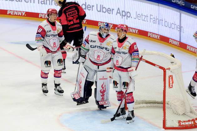October 4, 2026, GER, DEU, Germany, Ice Hockey: Jonas Neffin, Eisbären Berlin 75; Jonas Mueller, Eisbären Berlin 18; Kai Wissmann, Eisbären Berlin 6; nordphoto GmbH, Engler Berlin, Uber Arena Berlin, Germany Copyright: xNordphotox xEnglerx