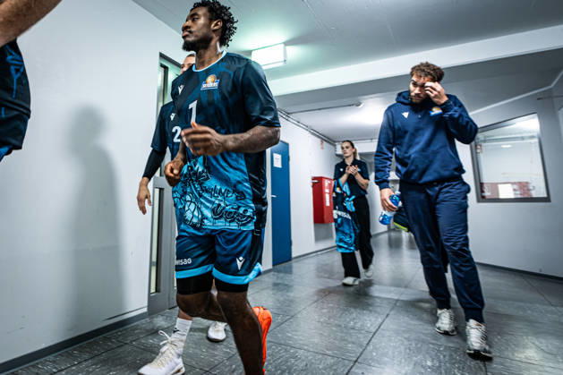 easyCredit BBL Phoenix Hagen vs. SKYLINERS Frankfurt, Hagen, October 4, 2026, Ischelandhalle Hagen Alvin Onyia 7, SKYLINERS, PG runs out easyCredit BBL Phoenix Hagen vs. SKYLINERS Frankfurt, Hagen, October 4, 2026, Ischelandhalle Hagen Copyright: xBEAUTIFULxSPORTS Piepenstockx