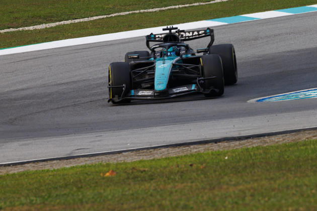 4th October 2026; Sepang IC, Kuala Lumpur, Malaysia; Formula 1, Bahrain Grand Prix, Race Day; George Russell (63) of Great Britain and Mercedes-AMG PETRONAS Formula One Team during the race StephenxBlackberry