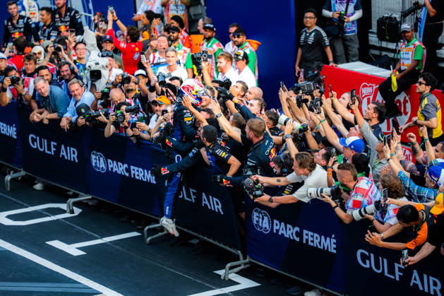 2026 Malaysian Grand Prix - Max Verstappen MAX VERSTAPPEN 1 (NED) of Oracle Red Bull Racing (Red Bull Racing RB22) celebrating his win with his team on Sunday Race Day during the 2026 Formula 1 Gulf Air Bahrain Grand Prix in Malaysia at Sepang International Circuit in Kuala Lumpur, Malaysia, on October 4, 2026. Photo by Antoine LAPEYRE Reveries Agency ABACAPRESS.COM Kuala Lumpur Malaysia  Copyright: xAntoinexLapeyre ReveriesxAgency ABACAx