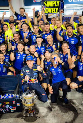 2026 Malaysian Grand Prix - Max Verstappen celebration of MAX VERSTAPPEN 1 (NED) of Oracle Red Bull Racing (Red Bull Racing RB22) win with the red bull team in front of their garage on Sunday Race Day during the 2026 Formula 1 Gulf Air Bahrain Grand Prix in Malaysia at Sepang International Circuit in Kuala Lumpur, Malaysia, on October 4, 2026. Photo by Antoine LAPEYRE Reveries Agency ABACAPRESS.COM Kuala Lumpur Malaysia  Copyright: xAntoinexLapeyre ReveriesxAgency ABACAx