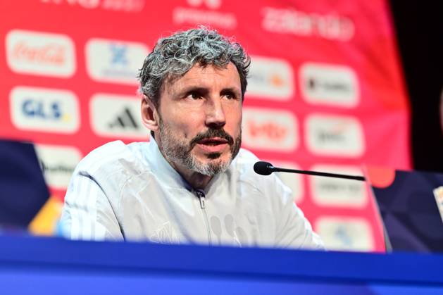 France v Belgium - UEFA Nations League 2026 Media Activities 04 10 2026 PARIS, FRANCE - OCTOBER 04 : Van Bommel Mark head coach of Belgium speaking with the media during a pre-match press conference, PK, Pressekonferenz ahead of the UEFA Nations League tournament league phase matchday 4 group A1 match between France and Belgium on October 4, 2026 in Paris, France, 04 10 2026 Paris France  Copyright: xDexVoechtx-xKalutx