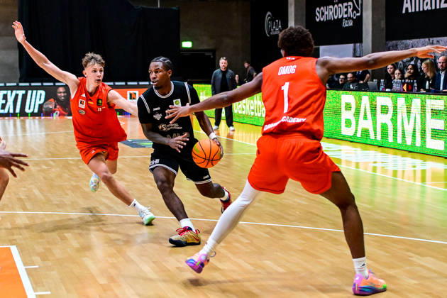 October 4, 2026, GER, Basketball, Men s, 2nd Division ProA, 2026–2027 Season, Matchday 3, OrangeAcademy vs. MHP Academics Heidelberg Zoran Milicic (OrangeAcademy), 44, Charles Tyrone Harris Jr. (Heidelberg), 0, Namori Omog (OrangeAcademy), 1 Neu Ulm Orange Campus Bavaria Germany Copyright: xNordphotox xHafnerx