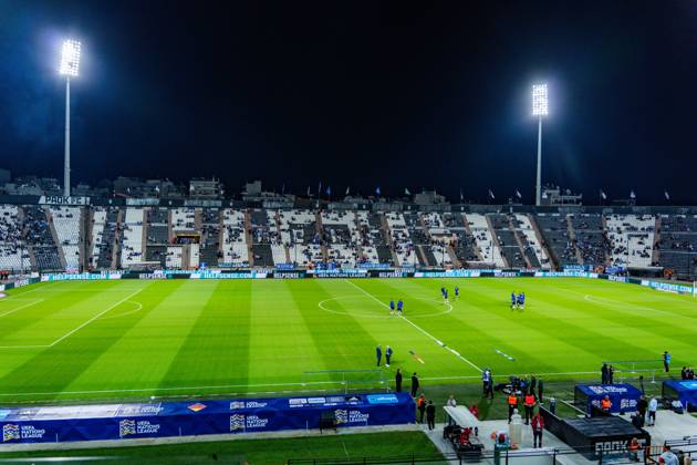 Nations League, Group A, Matchday 4, Greece vs. Germany at Toumba Stadium in Thessaloniki. Toumba Stadium before kickoff: spectators, fans, stands, floodlights, field. Copyright: xBahhoxKarax