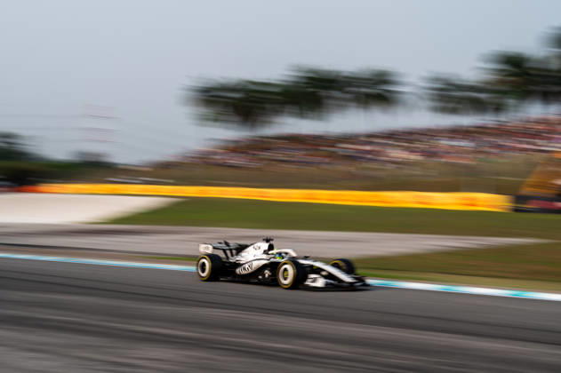 F1 - BAHRAIN GRAND PRIX IN MALAYSIA 2026 11 PEREZ Sergio (mex), Cadillac F1 Team MAC-26, action during the 2026 Formula 1 Bahrain Grand Prix in Malaysia, 16th round of the 2026 Formula One World Championship, WM, Weltmeisterschaft from October 2 to 4, 2026 on the Sepang International Circuit, in Sepang, Malaysia - SepangMalaysia Copyright: xALBERTOxVIMERCATIx