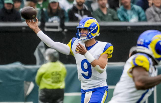October 4, 2026, Philadelphia, Pa, USA: Oct 4, 2026; Philadelphia, PA, USA; Los Angeles Rams quarterback Matthew Stafford (9) throws a pass at Lincoln Financial Field. Mandatory Credit: -Cal Media Philadelphia USA - ZUMAcs17 20261004_faf_cs17_164 Copyright: xScottxSeriox