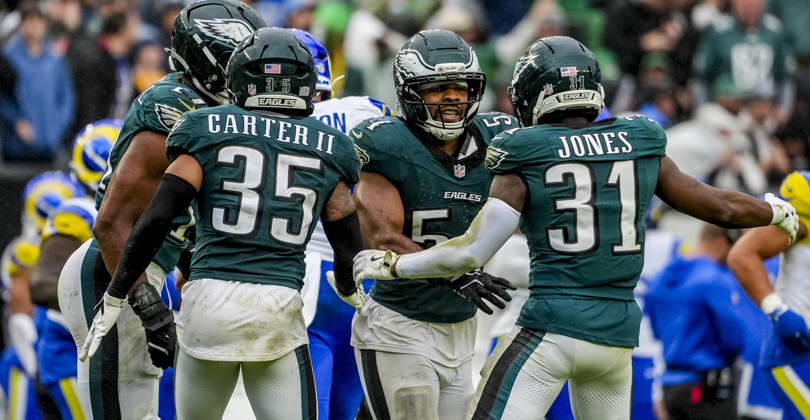 October 4, 2026, Philadelphia, Pa, USA: Oct 4, 2026; Philadelphia, PA, USA; Philadelphia Eagles cornerback Michael Carter II (35), Philadelphia Eagles linebacker Jeremiah Trotter Jr. (54), and Philadelphia Eagles safety Andre Sam (31) celebrate after a fourth down stop during the Rams 24-20 wins against the Eagles at Lincoln Financial Field. Mandatory Credit: -Cal Media Philadelphia USA - ZUMAcs17 20261004_faf_cs17_187 Copyright: xScottxSeriox