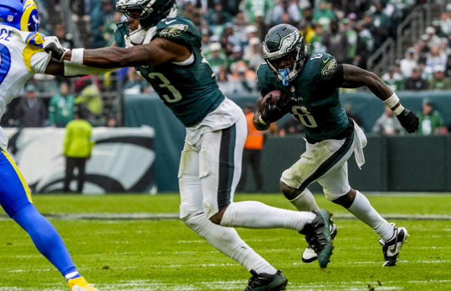 October 4, 2026, Philadelphia, Pa, USA: Oct 4, 2026; Philadelphia, PA, USA; Philadelphia Eagles running back Tank Bigsby (8) rushes the ball during the Rams 24-20 wins against the Eagles at Lincoln Financial Field. Mandatory Credit: -Cal Media Philadelphia USA - ZUMAcs17 20261004_faf_cs17_188 Copyright: xScottxSeriox