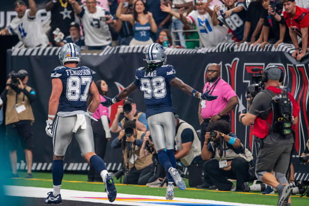 October 4, 2026: Dallas Cowboys wide receiver Ceedee Lamb (88) celebrates his game-winning touchdown catch during a game between the Dallas Cowboys and the Houston Texans in Houston, TX. .. CSM NFL, American Football Herren, USA 2026: Cowboys Vs Texans OCT 04  - ZUMAc04_ 20261004_zma_c04_147 Copyright: xTraskxSmithx