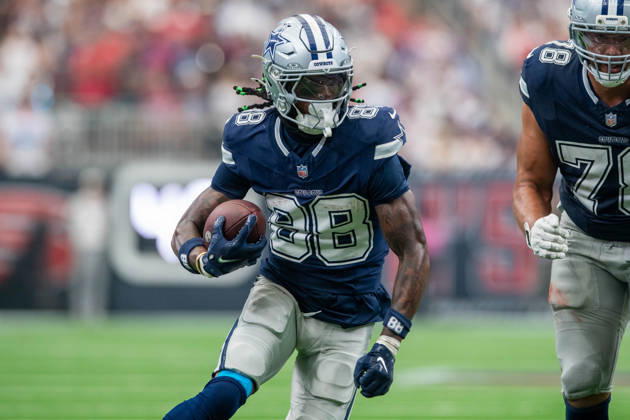 October 4, 2026: Dallas Cowboys wide receiver Ceedee Lamb (88) runs after making a catch during a game between the Dallas Cowboys and the Houston Texans in Houston, TX. .. CSM - ZUMAc04_ 20261004_zma_c04_151 Copyright: xTraskxSmithx