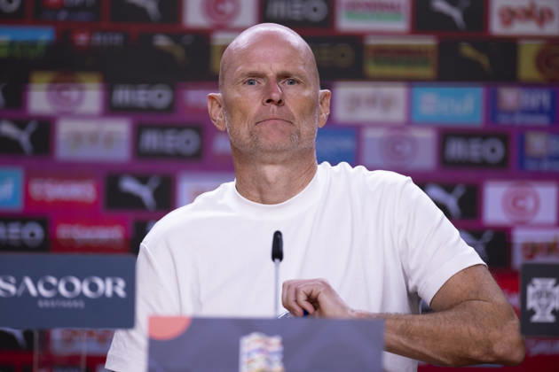 October 4, 2026, Porto, Porto, Portugal: PORTO, 04 OCTOBER - Stale Solbakken head coach of Norway is seen on the press conference, PK, Pressekonferenz after the game during the Portugal x Norway match for the UEFA Nations League 2026 at Estadio do Dragao on October 04, 2026 Porto Portugal - ZUMAl192 20261004_zsp_l192_008 Copyright: xMiguelxLemosx