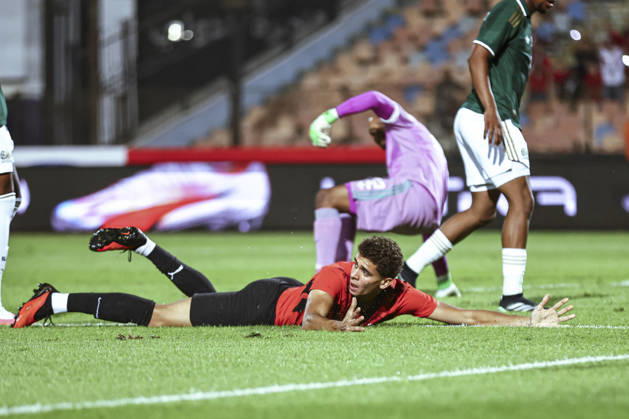 Cairo Egypt South Africa Match Egyptian forward Hamza Abdelkarim lies on the pitch during a match against South Africa at Cairo International Stadium in Cairo, Egypt on October 4, 2026. The International Friendly, Länderspiel, Nationalmannschaft match serves as preparation for both national teams ahead of upcoming regional and continental football competitions. Cairo Cairo Egypt Copyright: xMostafaxElxShahatx