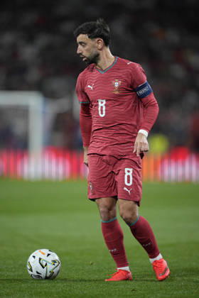 PORTO, PORTUGAL - OCTOBER 4: Bruno Fernandes of Portugal controls the ball during the UEFA Nations League 2026 27 group phase match between Portugal and Norway at Estadio do Dragao on October 4, 2026 in Porto, Portugal (Photo by Pedro Loureiro Sports Press Photo SPP) Copyright: xSportsxPressxPhotox Sportspressphoto_SPR246241