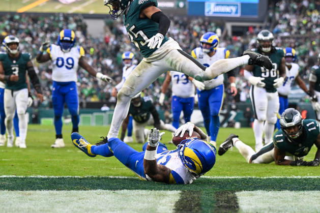 PHILADELPHIA, PA - OCTOBER 04: Los Angeles Rams running back Kyren Williams 23 scores a touchdown during the game between the Philadelphia Eagles and the Los Angeles Rams on October 4th, 2026 at Lincoln Financial Field in Philadelphia, PA. (Photo by Terence Lewis Icon Sportswire) NFL, American Football Herren, USA OCT 04 Rams at Eagles EDITORIAL USE ONLY Icon261004036