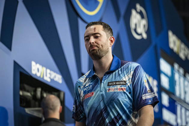 RECORD DATE NOT STATED 4th October 2026; Mattioli Arena, Leicester, England; PDC World Grand Prix Darts, World Grand Prix, Final Day; Luke Humphries leaves the stage for a break during his final match against Gerwyn Price GodfreyxPitt