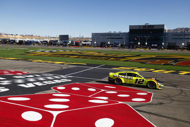 LAS VEGAS, CA - OCTOBER 04: Ryan Blaney ( 12 Team Penske Menards Duracell Ford) during the South Point 400 NASCAR, Motorsport, USA Cup Series Chase playoff race on October 4, 2026 at Las Vegas Motor Speedway in Las Vegas, NV. (Photo by Jeff Speer LVMS Icon Sportswire) AUTO: OCT 04 NASCAR Cup Series Playoffs South Point 400 EDITORIAL USE ONLY Icon26100416810