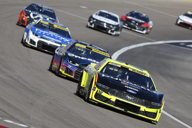 LAS VEGAS, CA - OCTOBER 04: Ryan Blaney ( 12 Team Penske Menards Duracell Ford) during the South Point 400 NASCAR, Motorsport, USA Cup Series Chase playoff race on October 4, 2026 at Las Vegas Motor Speedway in Las Vegas, NV. (Photo by Jeff Speer LVMS Icon Sportswire) AUTO: OCT 04 NASCAR Cup Series Playoffs South Point 400 EDITORIAL USE ONLY Icon26100419969