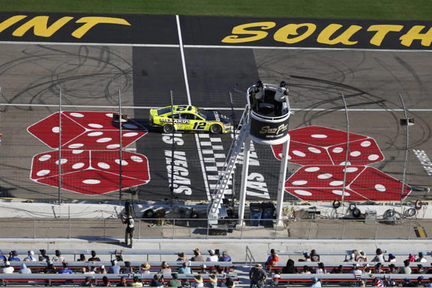 LAS VEGAS, CA - OCTOBER 04: Ryan Blaney ( 12 Team Penske Menards Duracell Ford) during the South Point 400 NASCAR, Motorsport, USA Cup Series Chase playoff race on October 4, 2026 at Las Vegas Motor Speedway in Las Vegas, NV. (Photo by Jeff Speer LVMS Icon Sportswire) AUTO: OCT 04 NASCAR Cup Series Playoffs South Point 400 EDITORIAL USE ONLY Icon26100421820