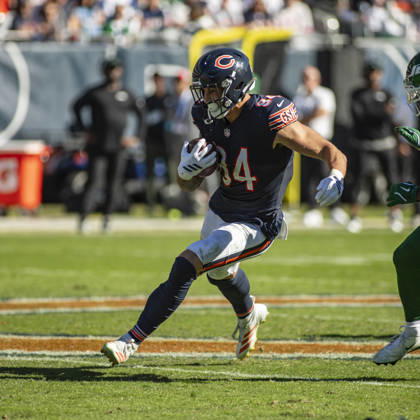 October 4, 2026: Chicago Bears Colston Loveland (84) runs with the ball during the NFL, American Football Herren, USA game against the New York Jets in Chicago, IL. CSM NFL 2026: Jets Vs Bears OCT 04 - ZUMAc04_ 20261004_zma_c04_250 Copyright: xMikexWulfx