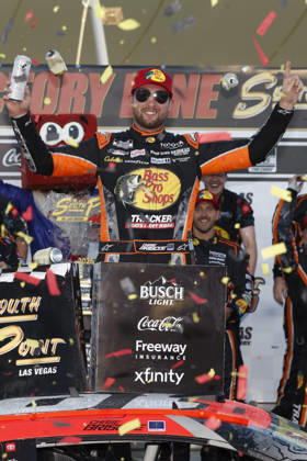 LAS VEGAS, CA - OCTOBER 04: Chase Briscoe ( 19 Joe Gibbs Racing Bass Pro Shops Toyota) celebrates in victory lane after winning the South Point 400 NASCAR, Motorsport, USA Cup Series Chase playoff race on October 4, 2026 at Las Vegas Motor Speedway in Las Vegas, NV. (Photo by Jeff Speer LVMS Icon Sportswire) AUTO: OCT 04 NASCAR Cup Series Playoffs South Point 400 EDITORIAL USE ONLY Icon26100423529