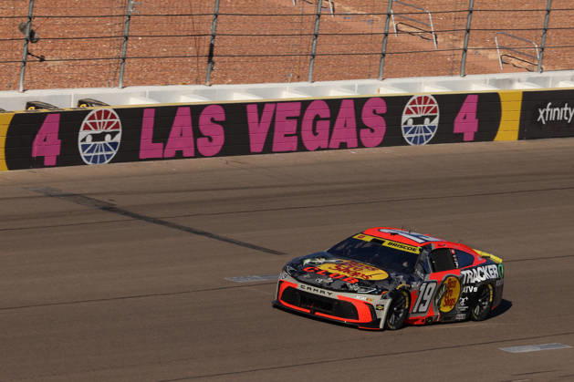 LAS VEGAS, CA - OCTOBER 04: Chase Briscoe ( 19 Joe Gibbs Racing Bass Pro Shops Toyota) leads the race during the South Point 400 NASCAR, Motorsport, USA Cup Series Chase playoff race on October 4, 2026 at Las Vegas Motor Speedway in Las Vegas, NV. (Photo by Marc Sanchez LVMS Icon Sportswire) AUTO: OCT 04 NASCAR Cup Series Playoffs South Point 400 EDITORIAL USE ONLY Icon14426100425721