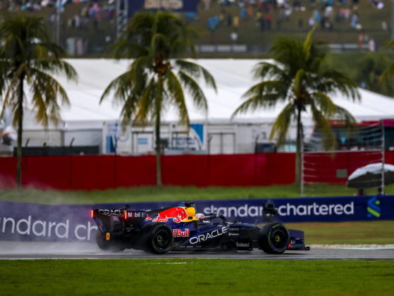 KUALA LUMPUR, MALAYSIA - OCTOBER 04: Max Verstappen of the Netherlands driving the (3) Oracle Red Bull Racing RB22 during the race of the FIA Formula 1 Grand Prix of Bahrain in Malaysia at the Sepang Circuit on October 04, 2026 in Kuala Lumpur, Malaysia. (Photo by Qian Jun SPP-Paddocker) Copyright: xQianxJun SPP-Paddockerx Sportspressphoto_SPR246432
