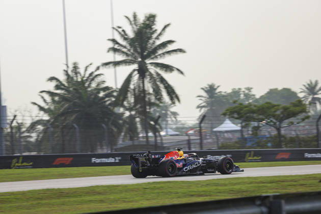 F1 - BAHRAIN GRAND PRIX IN MALAYSIA 2026 03 VERSTAPPEN Max (nld), Red Bull Racing Ford RB22, action during the 2026 Formula 1 Bahrain Grand Prix in Malaysia, 16th round of the 2026 Formula One World Championship, WM, Weltmeisterschaft from October 2 to 4, 2026 on the Sepang International Circuit, in Sepang, Malaysia - SepangMalaysia Copyright: xXavixBonillax