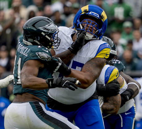 October 4, 2026, Philadelphia, Pa, USA: Oct 4, 2026; Philadelphia, PA, USA; Philadelphia Eagles linebacker Jihaad Campbell (11) and Los Angeles Rams offensive tackle Alaric Jackson (77) battle at the line of scrimmage during the Rams 24-20 win against the Eagles at Lincoln Financial Field. Mandatory Credit: -Cal Media Philadelphia USA - ZUMAcs17 20261004_faf_cs17_194 Copyright: xScottxSeriox
