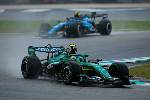 F1 - BAHRAIN GRAND PRIX IN MALAYSIA 2026 14 ALONSO Fernando (spa), Aston Martin F1 Team AMR26, action ad 55 SAINZ Carlos (spa), Williams Racing FW48, action during the 2026 Formula 1 Bahrain Grand Prix in Malaysia, 16th round of the 2026 Formula One World Championship, WM, Weltmeisterschaft from October 2 to 4, 2026 on the Sepang International Circuit, in Sepang, Malaysia - SepangMalaysia Copyright: xEricxAlonsox