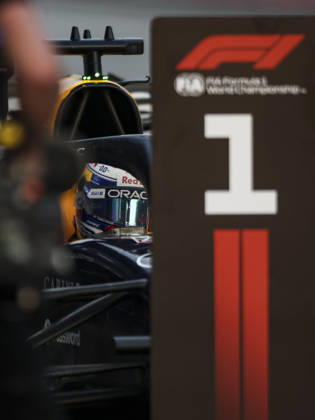 F1 - BAHRAIN GRAND PRIX IN MALAYSIA 2026 VERSTAPPEN Max (nld), Red Bull Racing Ford RB22, portrait during the 2026 Formula 1 Bahrain Grand Prix in Malaysia, 16th round of the 2026 Formula One World Championship, WM, Weltmeisterschaft from October 2 to 4, 2026 on the Sepang International Circuit, in Sepang, Malaysia - SepangMalaysia Copyright: xXavixBonillax