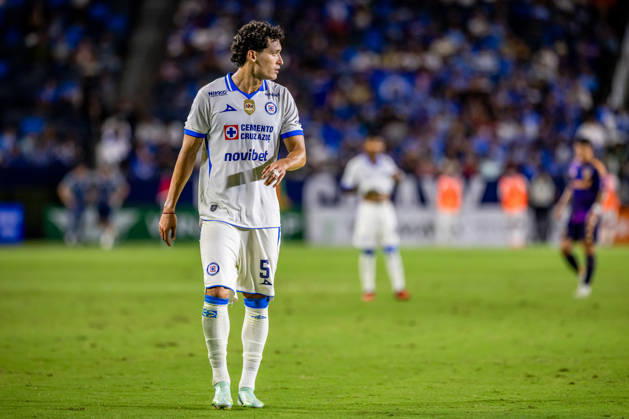 Los Angeles Galaxy v Cruz Azul Frindly Match Jesus Orozco Chiquete 5 of Cruz Azul looks on during the friendly football match between Los Angeles Galaxy and Cruz Azul at Dignity Health Park. on October 4, 2026 in Carson, California. (Photo by Arturo Cordero Eyepix Group) Copyright: xArturoxCordero xEyepixxGroupx AC_04102026_198229