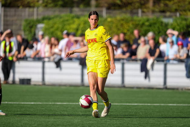 Lara Schmidt BVB, DJK Südwest Köln vs. Borussia Dortmund, Women s Regionalliga West, Matchday 7, Cologne, October 4, 2026