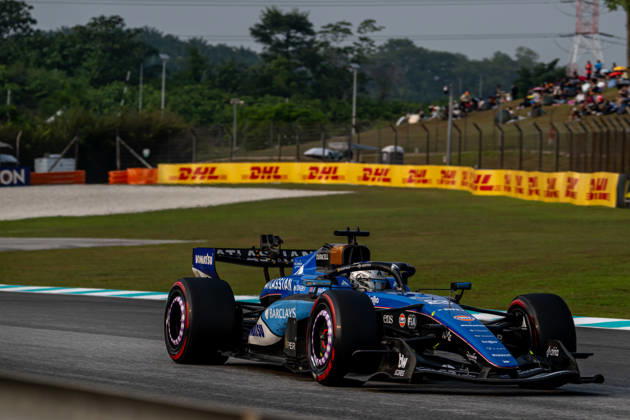 Bahrain Grand Prix - Race day - Sepang International Circuit SEPANG INTERNATIONAL CIRCUIT, MALAYSIA - OCTOBER 04: Alex Albon, Williams Racing FW48 from Thailand during the Bahrain Grand Prix at Sepang International Circuit on Sunday October 04, 2026 in Sepang, Malaysia (Photo by Michael Potts BSR Agency) Content not available for redistribution in The Netherlands directly or indirectly through any third parties. Copyright: xBSRxAgencyx