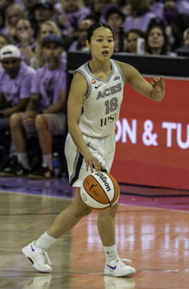 OCT 04 2026 San Francisco, CA U.S.A. Las Vegas Aces guard Mai Yamamoto (18)sets the play during the WNBA, Basketball Damen, USA semifinals playoff game 1 western conference between the Las Vegas Aces and the Golden State Valkyries at the Chase Centers. CSM San Francisco USA - ZUMAc04_ 20261004_zma_c04_395 Copyright: xThurmanxJamesx