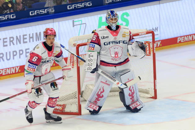 October 4, 2026, GER, DEU, Germany, Ice Hockey: Kai Wissmann, Eisbären Berlin 6; Jonas Neffin, Eisbären Berlin 75; nordphoto GmbH, Engler, Berlin; Uber Arena, Berlin, Germany Copyright: xNordphotox xEnglerx